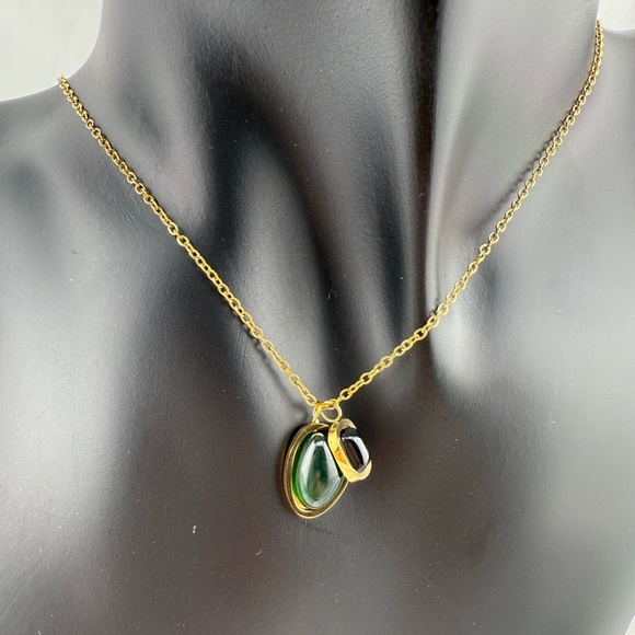 18K gold color plated Gold and Green Pendant Necklace - Picture 3 of 8